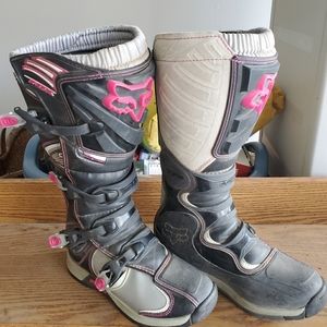 Fox dirt bike riding boots